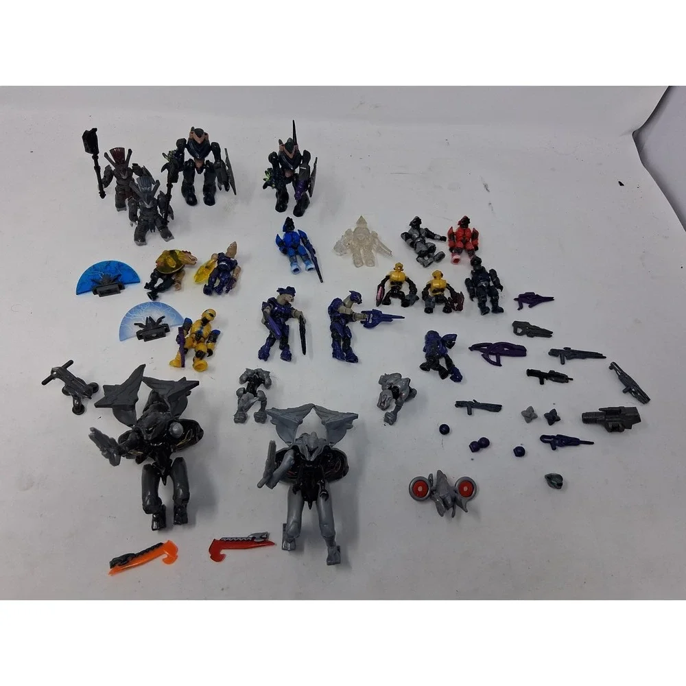 Mega Bloks Construx Halo/Covenant Mini Figures Lot Of:22  and Accessories/Read I